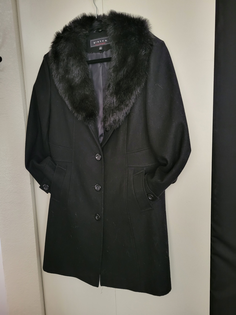 giacca Black Wool Pea Coat with Faux Fur Collar